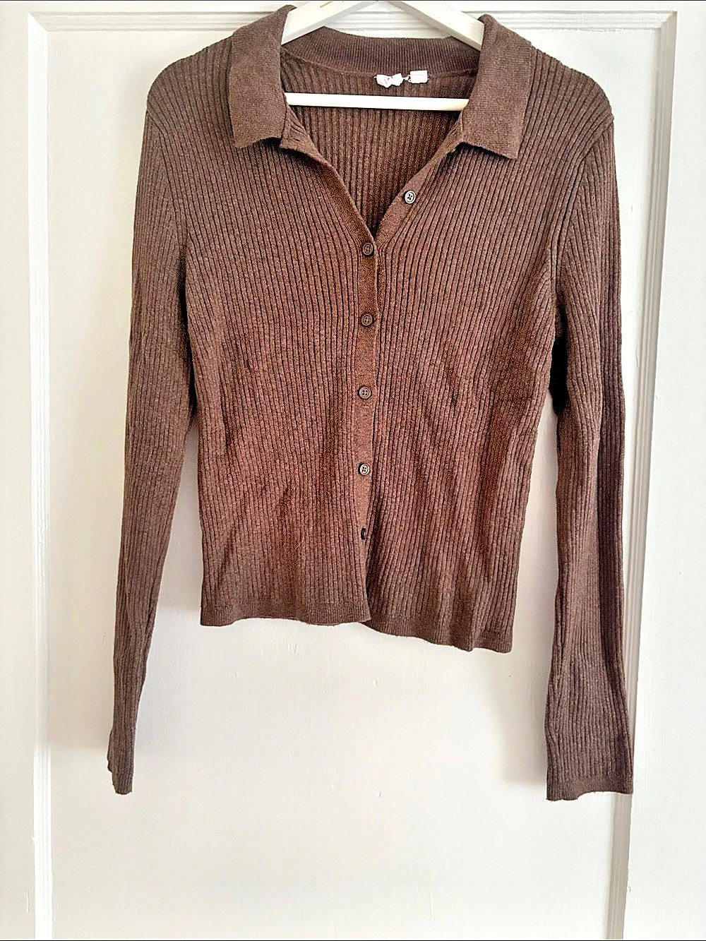 GAP Ribbed Button-Front Cardigan in Brown Like New